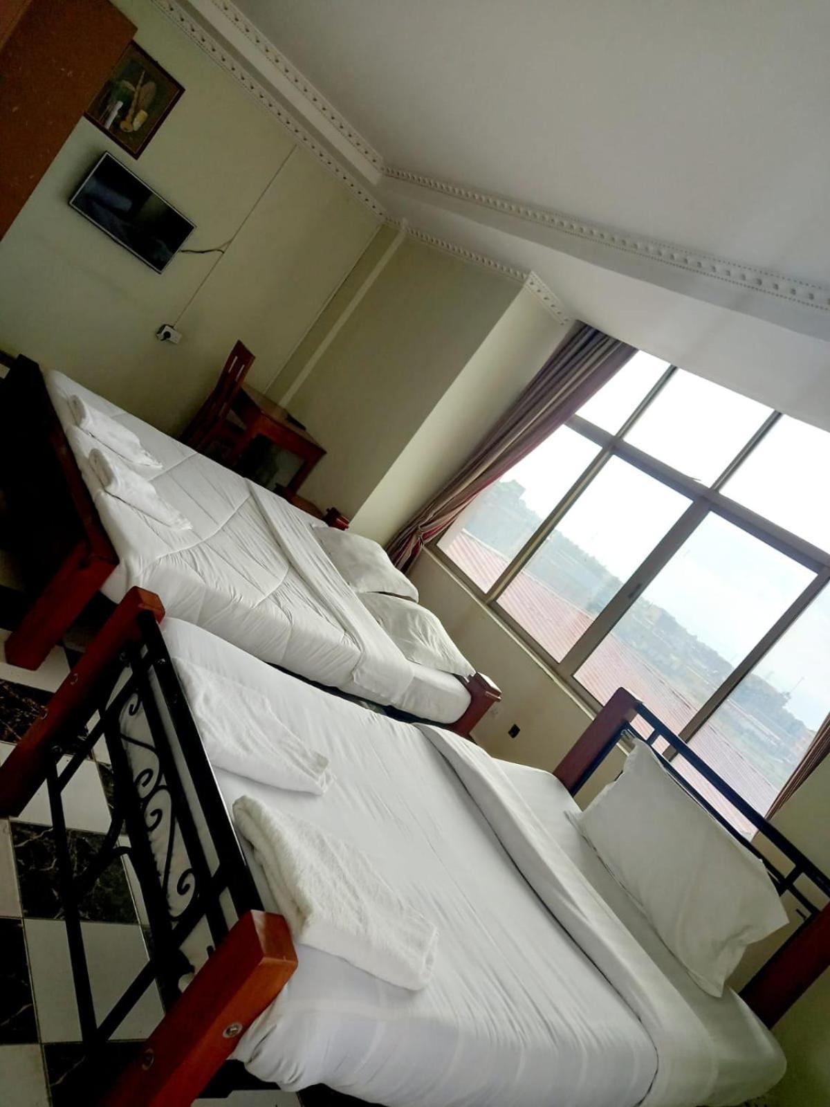 Newstead Hotel Найваша Екстер'єр фото